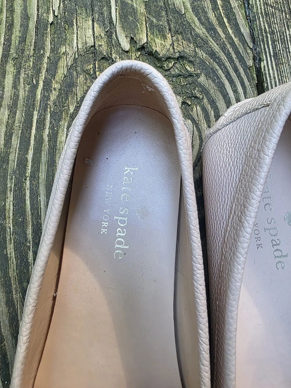 Kate Spade Cheshire Tie Moccasin Loafers Pink Pebble Leather Size 7B